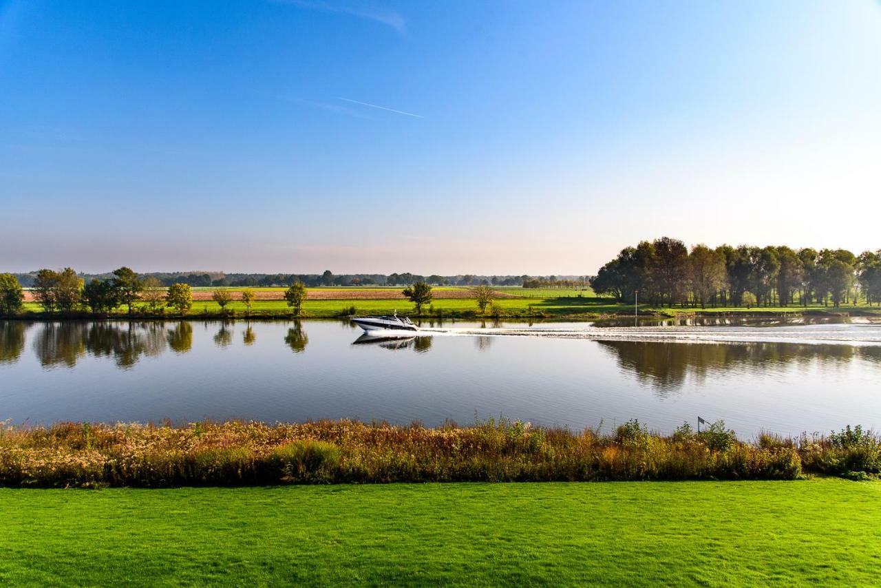 Vakantie Aan De Maas Broekhuizen  Exterior foto